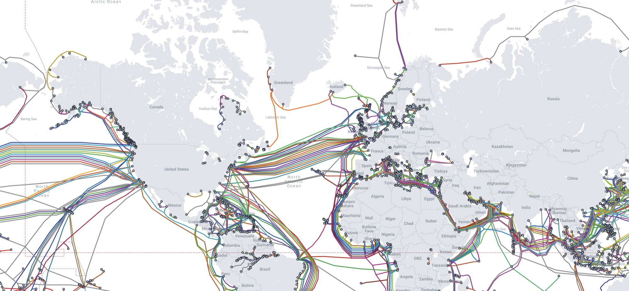 Mappa mondiale dei cavi sottomarini in fibra ottica